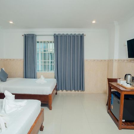 White Corner Hotel Phnom Penh Zewnętrze zdjęcie