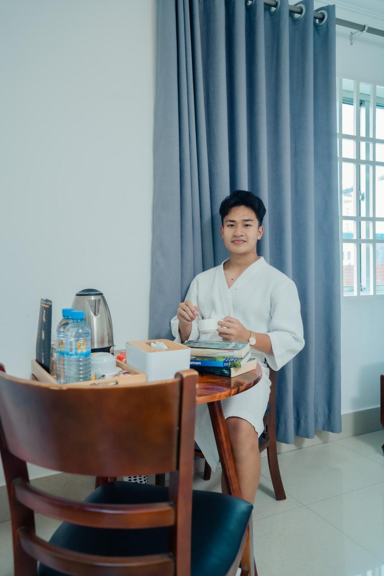 White Corner Hotel Phnom Penh Zewnętrze zdjęcie